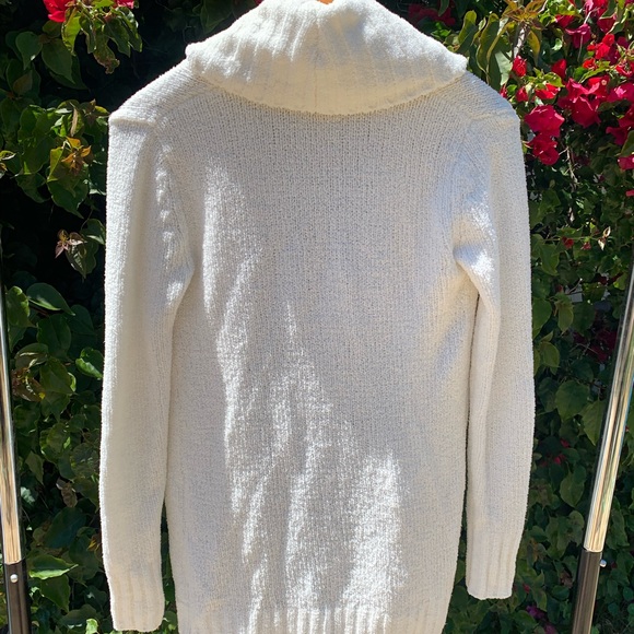 Slouchy White Merona Sweater - Picture 3 of 4